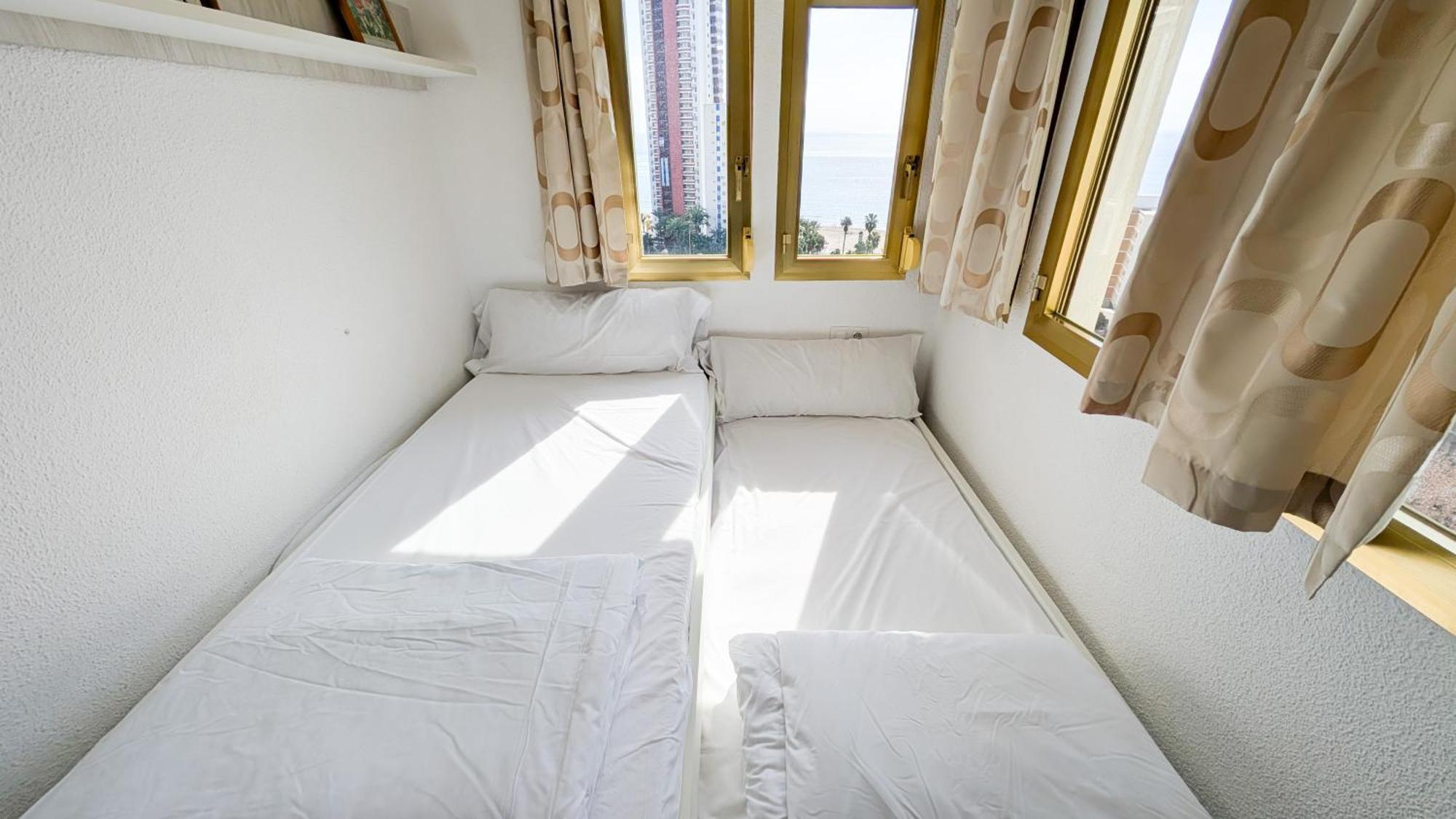 Gerona Sea View Apartments Benidorm Ngoại thất bức ảnh
